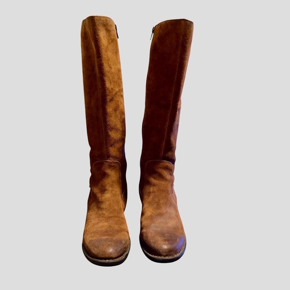 Born Womens Brown Suede Buckle Low Heel Western Knee High Zipper Boot Size 7M
